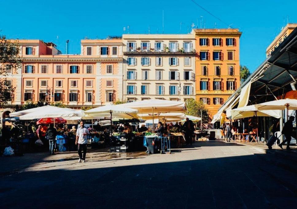 Charme Holidays Trastevere Rome Bagian luar foto